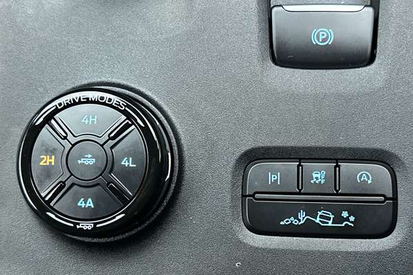 2025 Ford Ranger Wildtrak 4X4 3.0L thumb-15