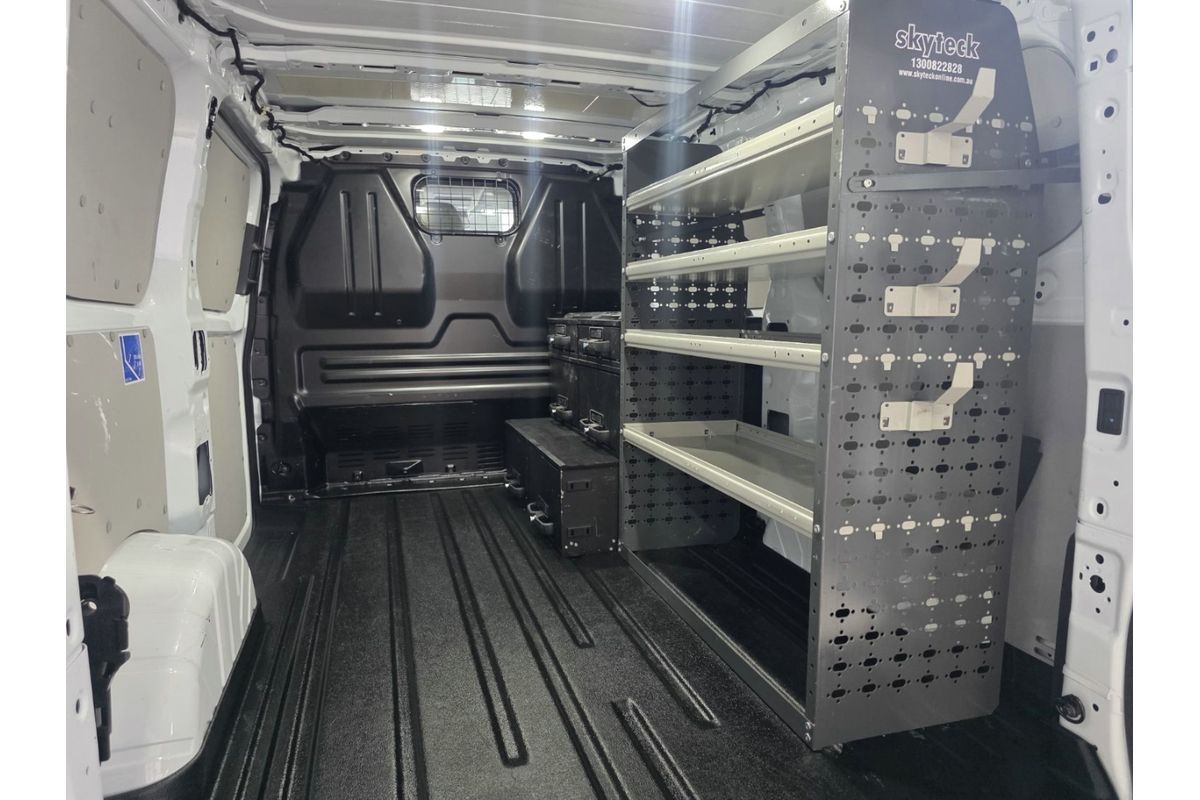 2024 Ford Transit Custom Trend SWB AV SWB Low Roof image 7