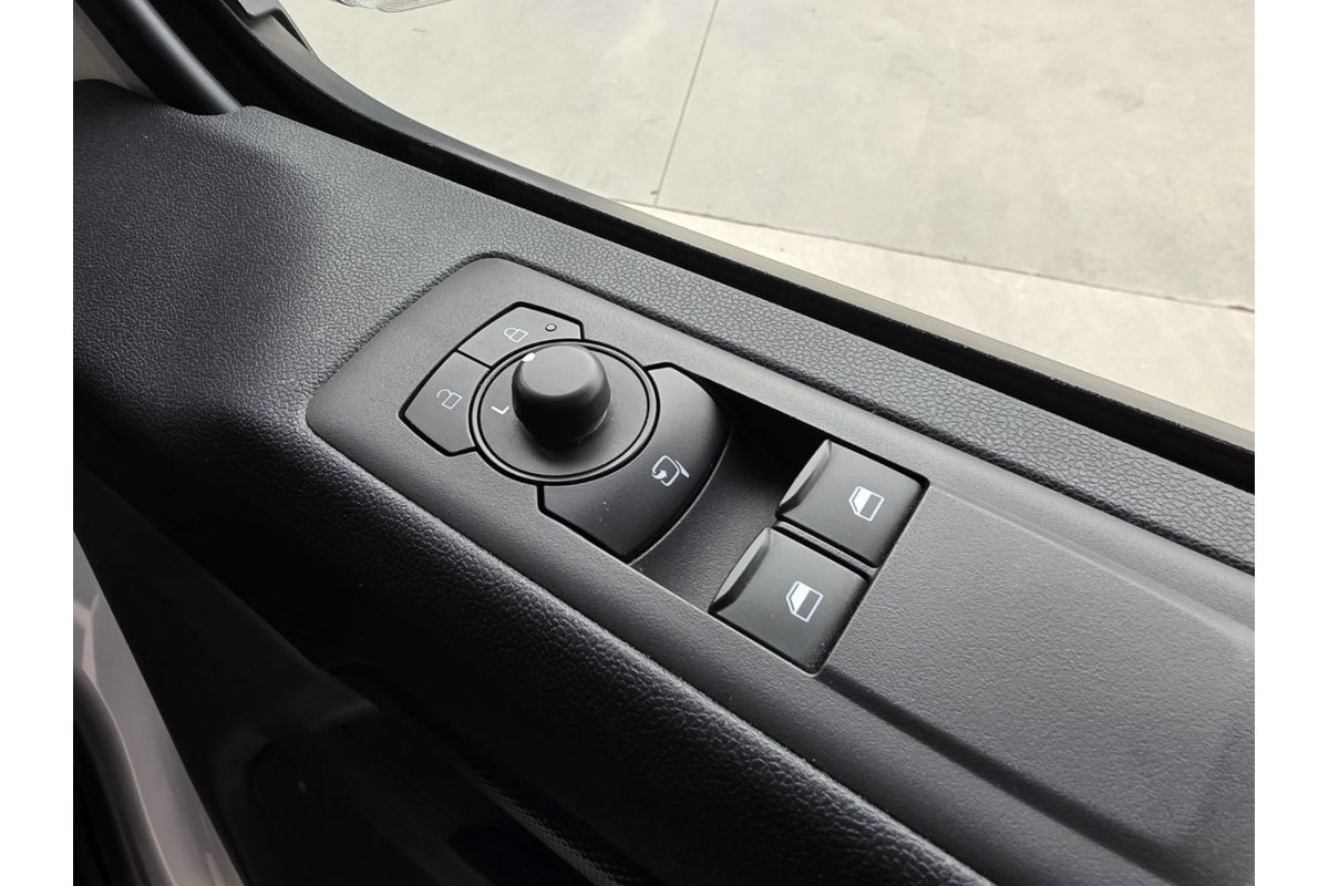 2024 Ford Transit Custom Trend SWB AV SWB Low Roof image 14