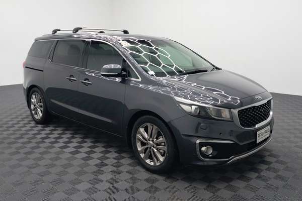 2017 Kia Carnival Platinum YP