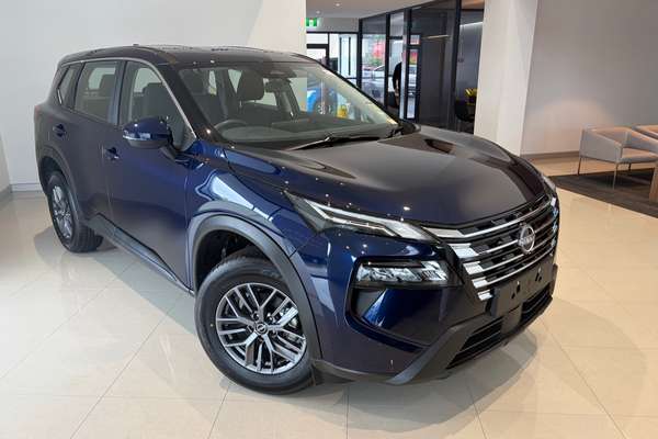 2026 Nissan X-TRAIL ST T33