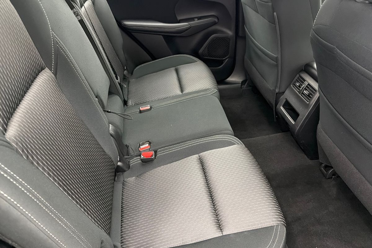 2023 Mitsubishi Outlander ES ZM