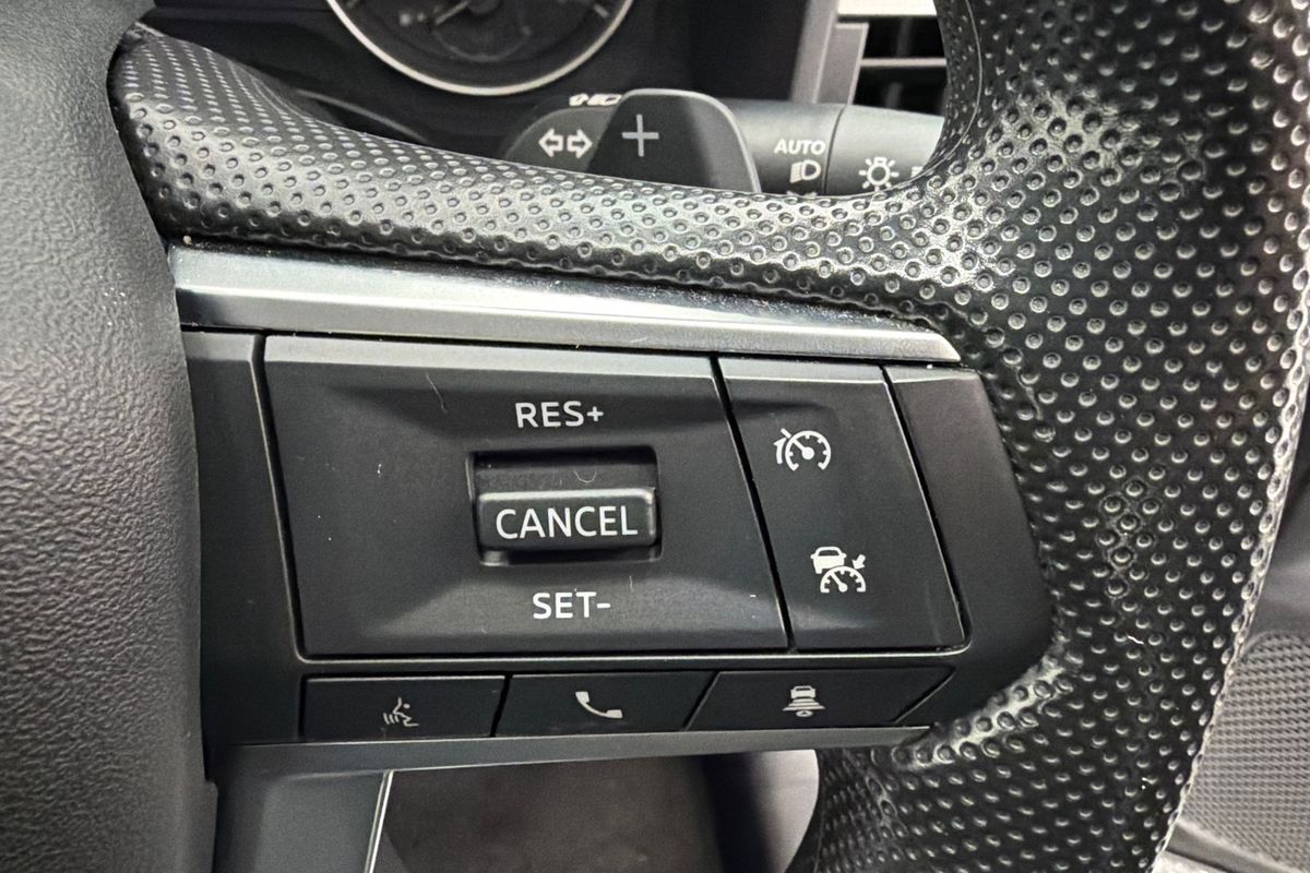 2023 Mitsubishi Outlander ES ZM