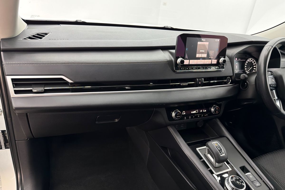 2023 Mitsubishi Outlander ES ZM