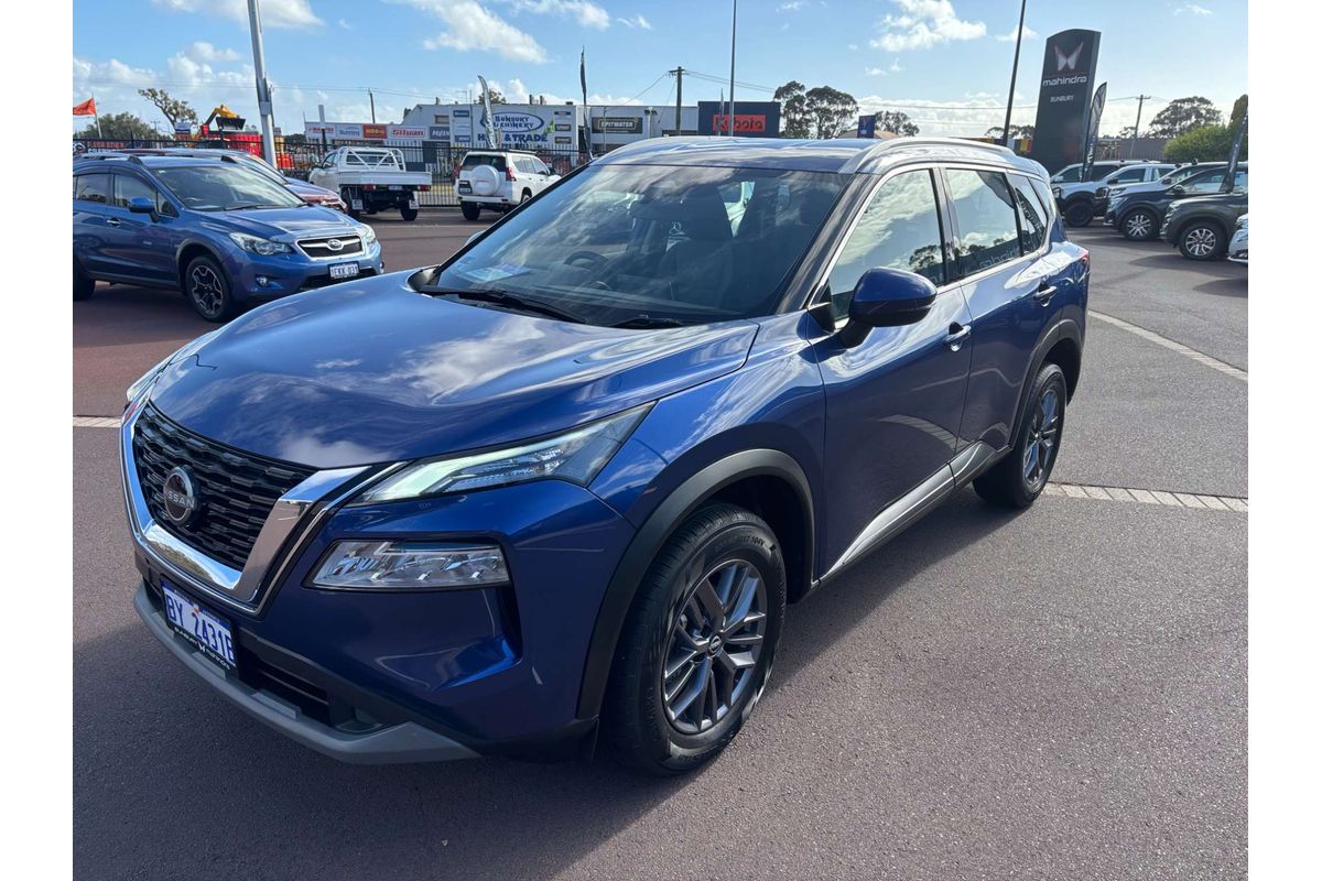 2024 Nissan X-TRAIL ST T33