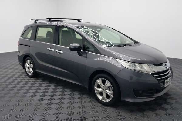 2017 Honda Odyssey VTi 5th Gen