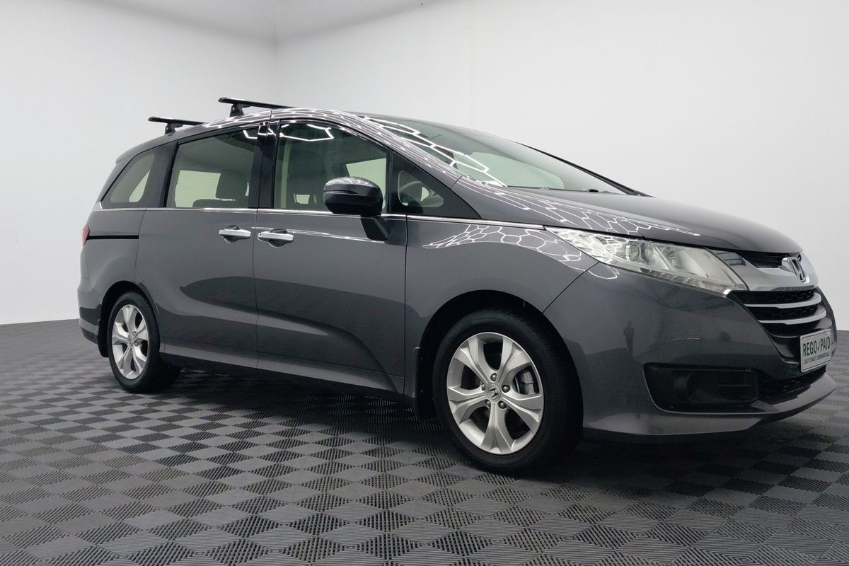 2017 Honda Odyssey VTi 5th Gen