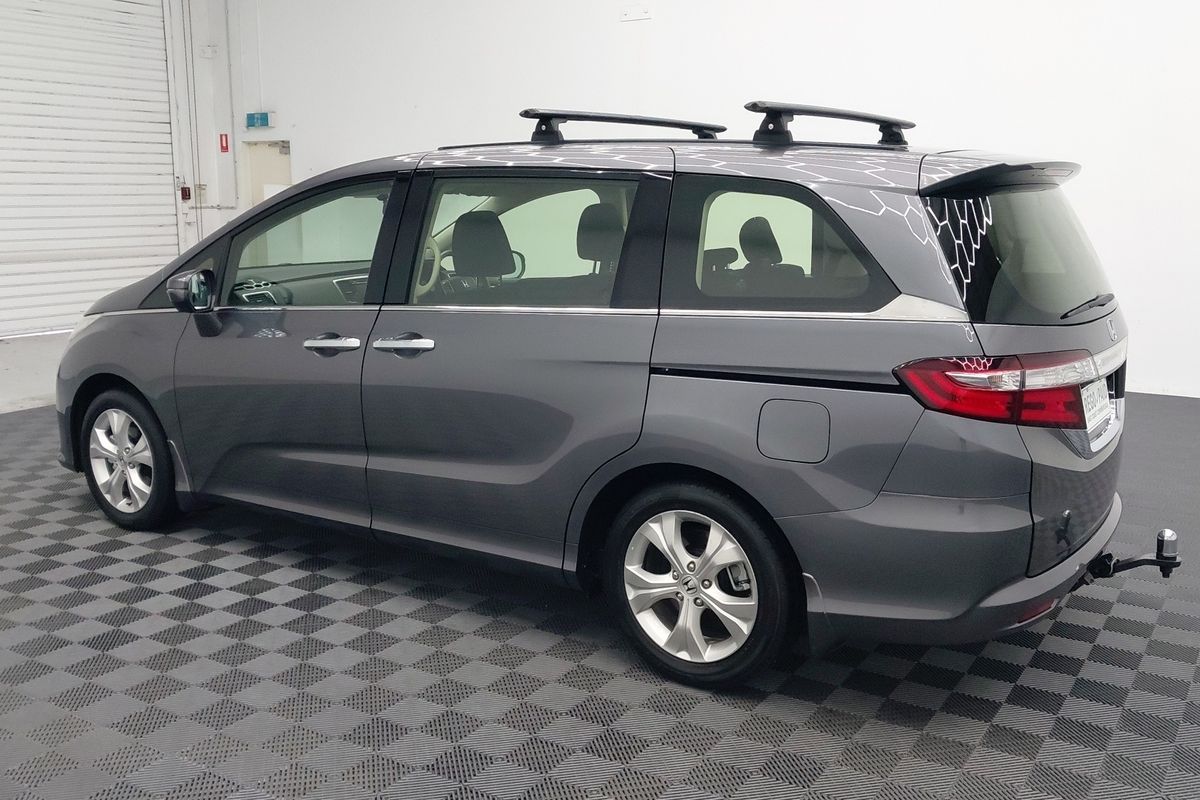 2017 Honda Odyssey VTi 5th Gen