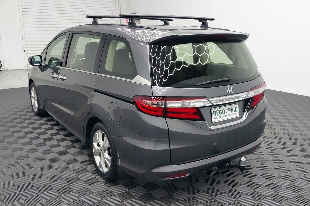 2017 Honda Odyssey VTi 5th Gen