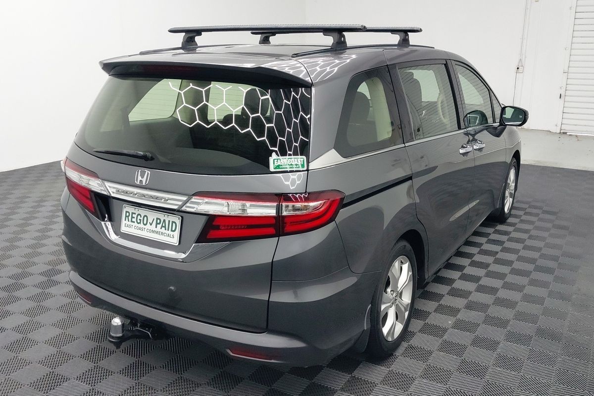 2017 Honda Odyssey VTi 5th Gen