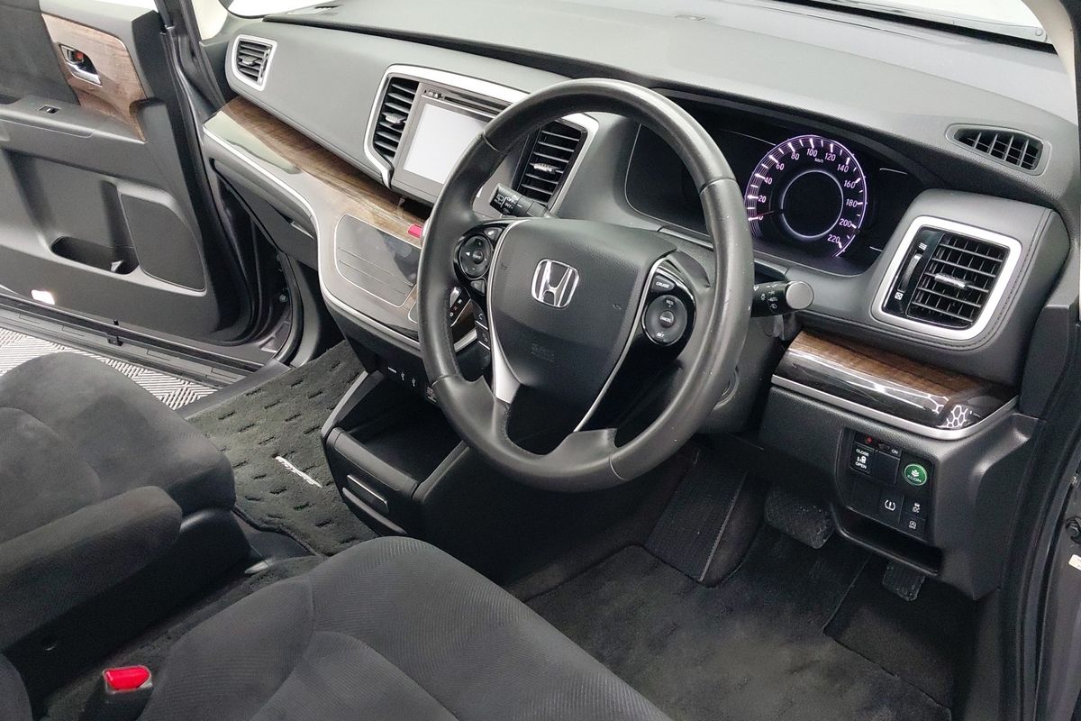 2017 Honda Odyssey VTi 5th Gen
