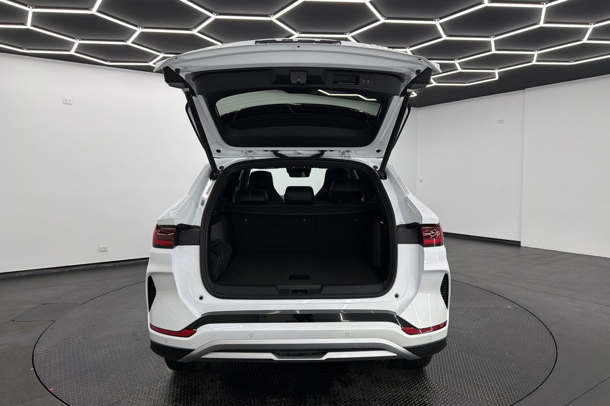 2024 BYD SEALION 6 Premium