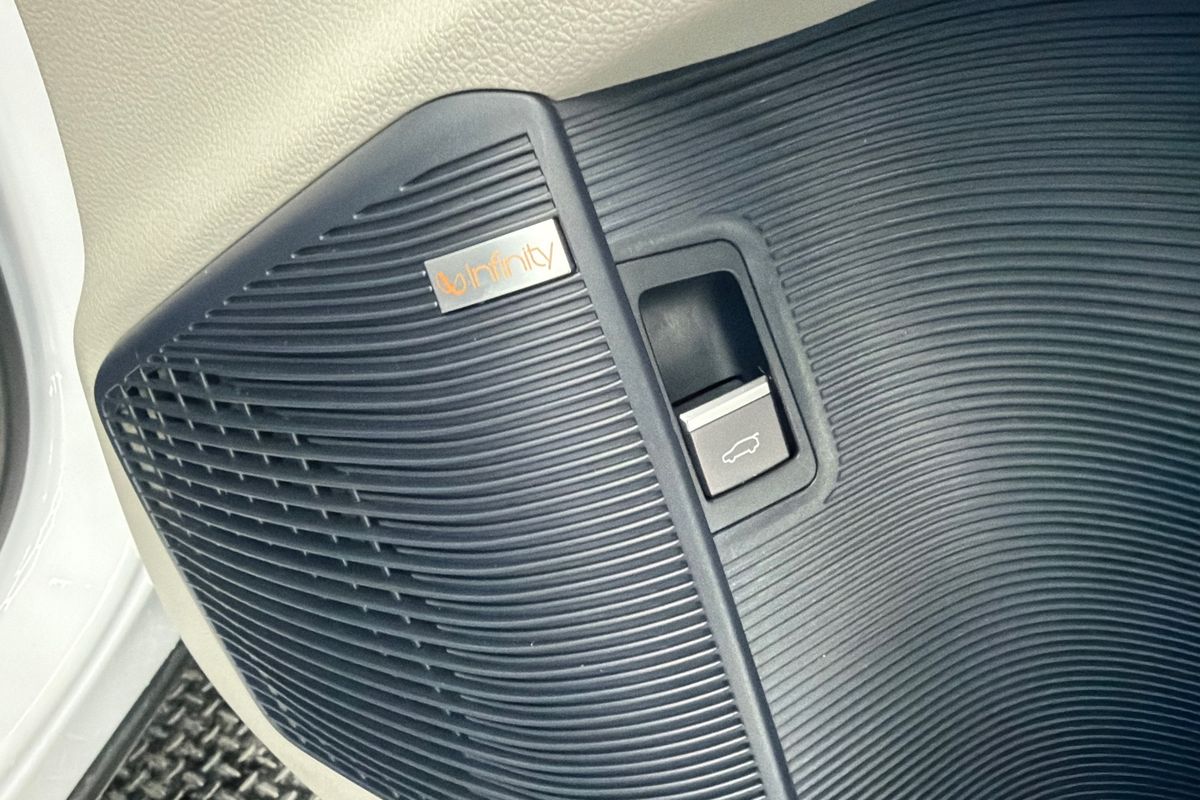 2024 BYD SEALION 6 Premium