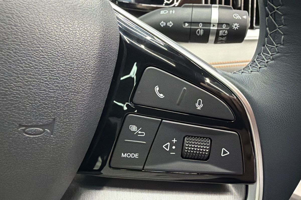 2024 BYD SEALION 6 Premium