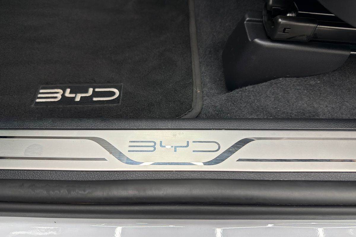 2024 BYD SEALION 6 Premium