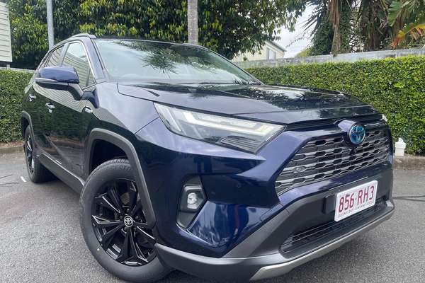 2024 Toyota RAV4 Cruiser AXAH54R