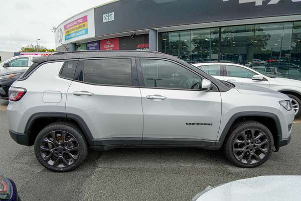 2020 Jeep Compass S-Limited M6 thumb-4