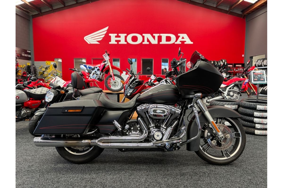 2012 Harley-Davidson ROAD GLIDE TOURING CUSTOM