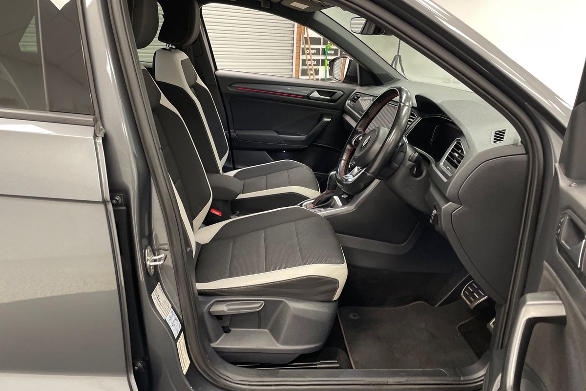 2021 Volkswagen T-Roc 140TSI Sport A11