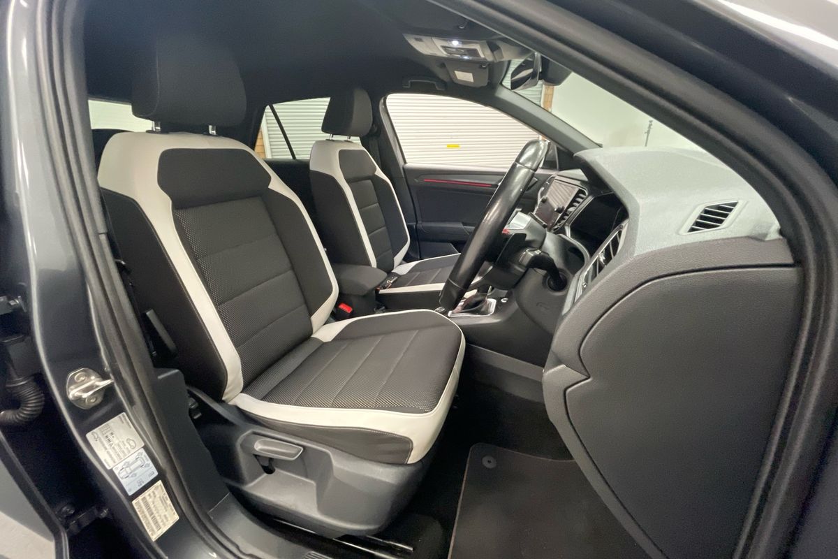2021 Volkswagen T-Roc 140TSI Sport A11