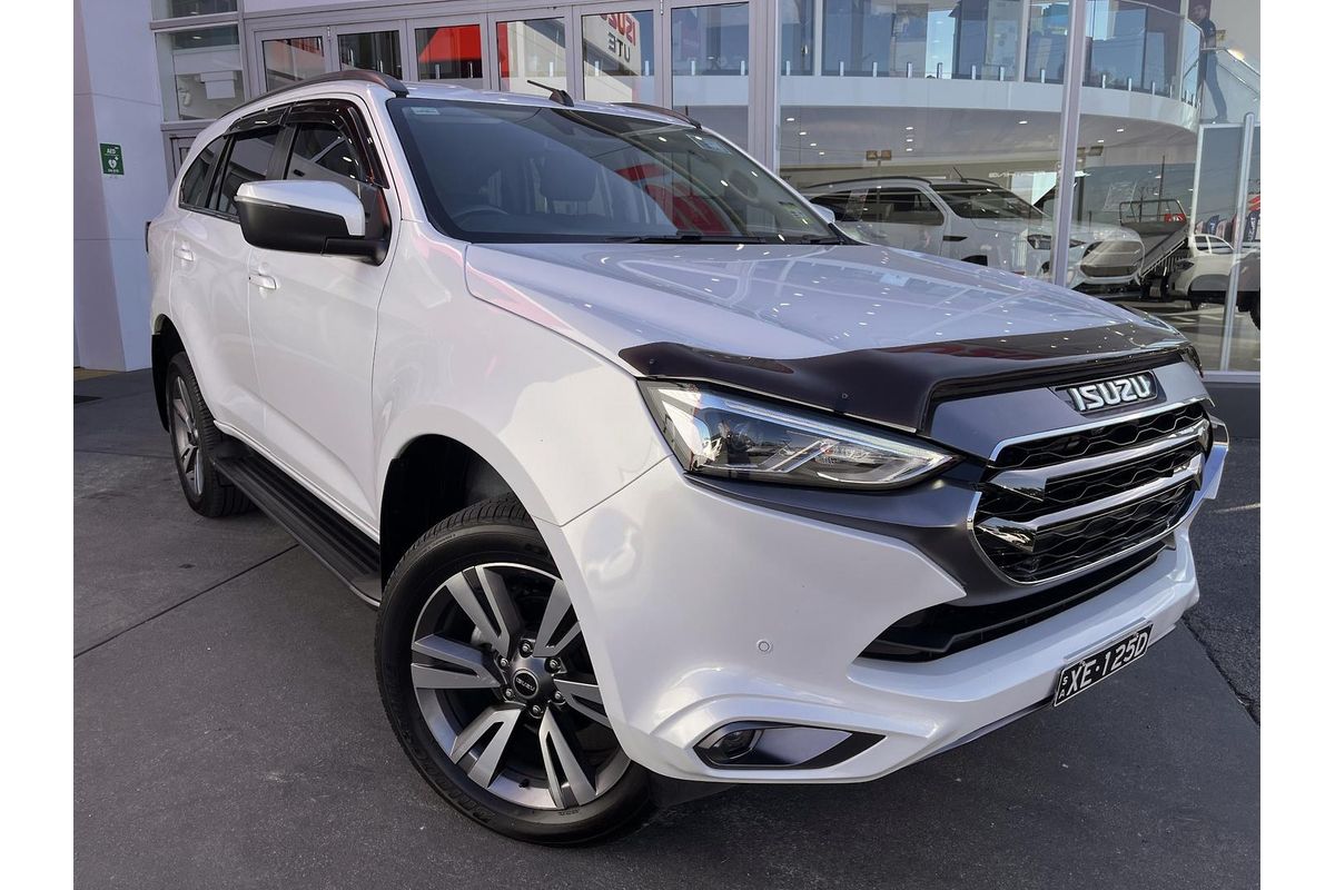 2024 Isuzu MU-X LS-T