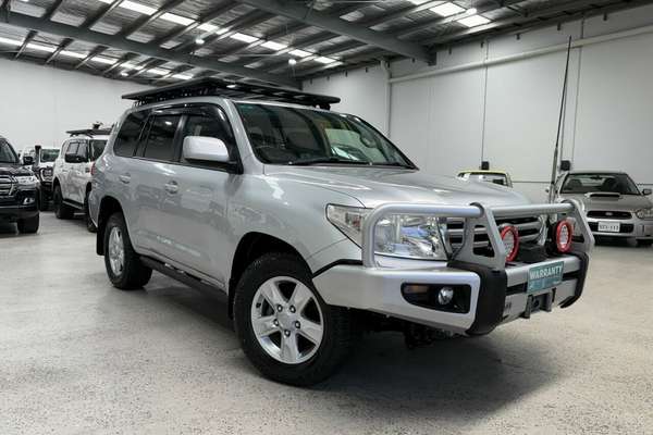 2010 Toyota Landcruiser Sahara VDJ200R