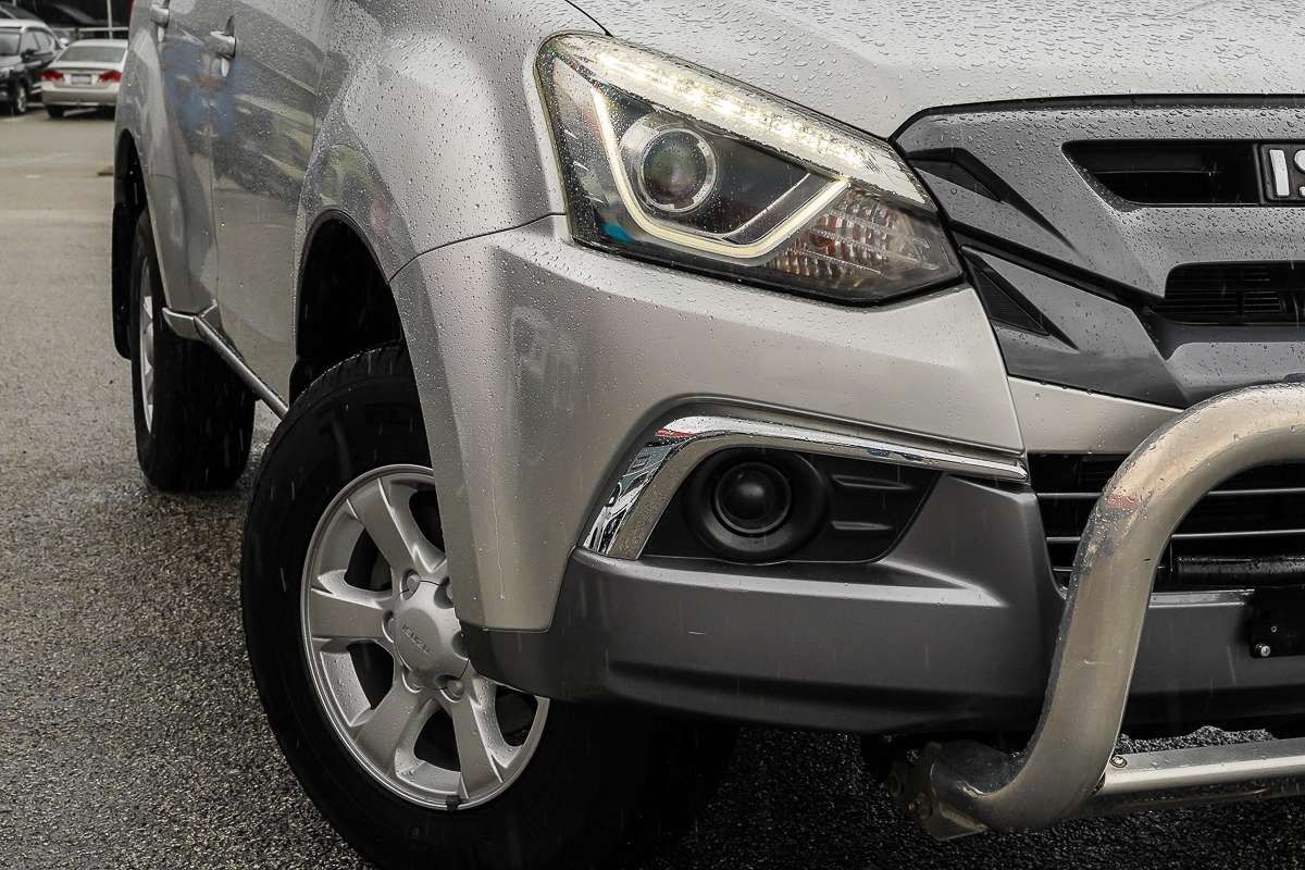 2018 Isuzu MU-X LS-M