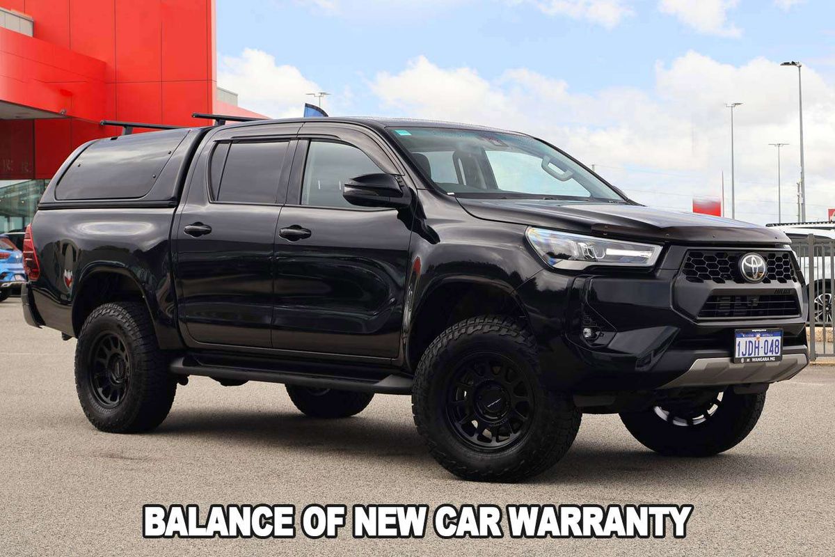 2024 Toyota Hilux SR5 48V GUN126R 4X4