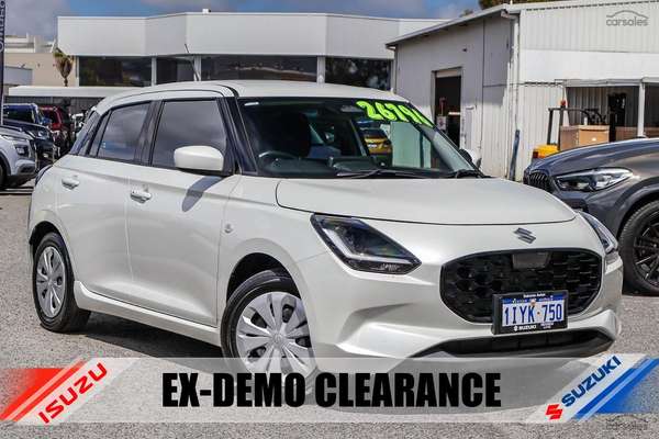 2025 Suzuki Swift Hybrid UZ