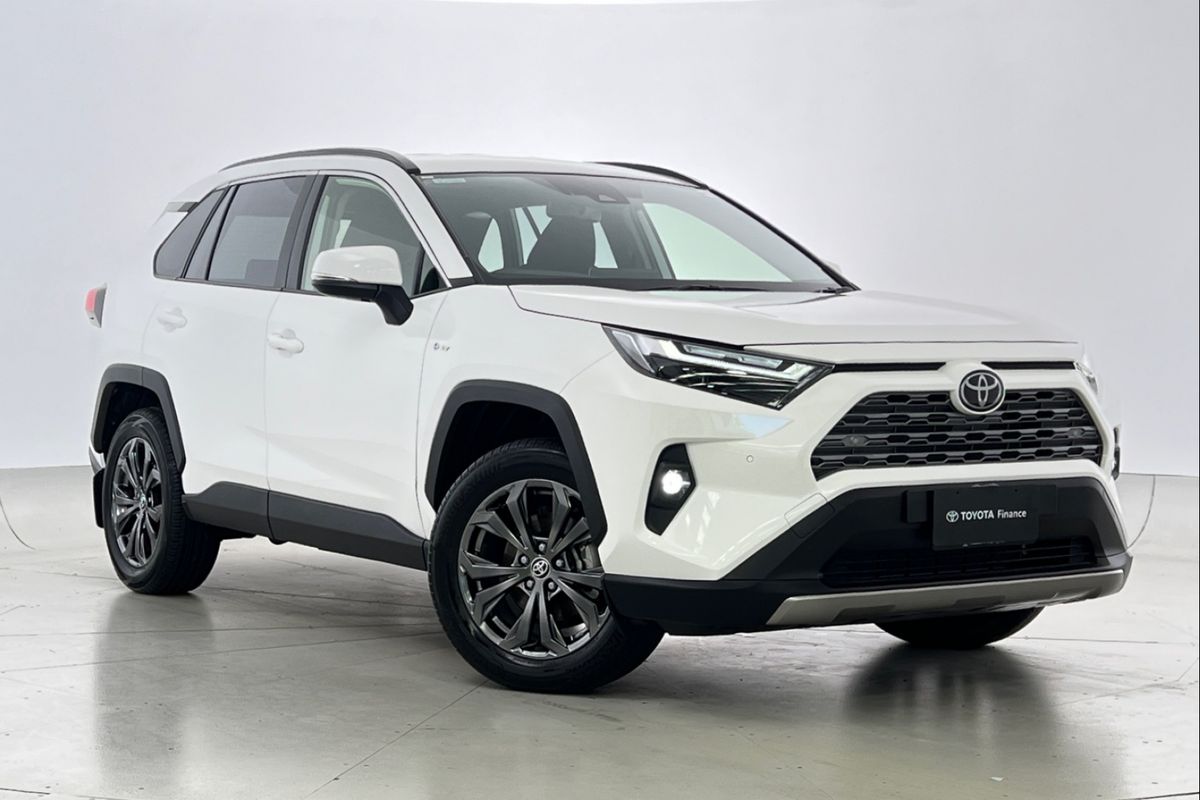 2025 Toyota RAV4 GXL AXAH52R