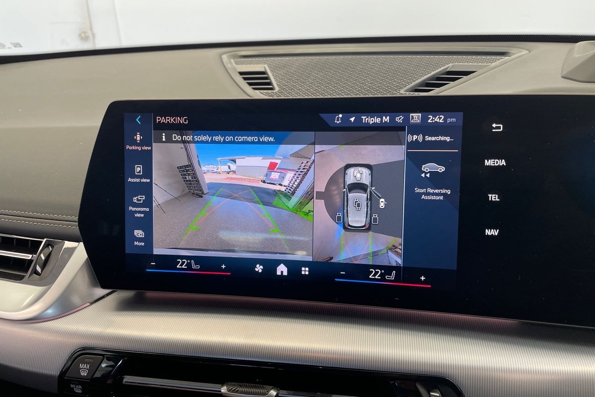 2025 BMW iX1 xDrive30 xLine U11
