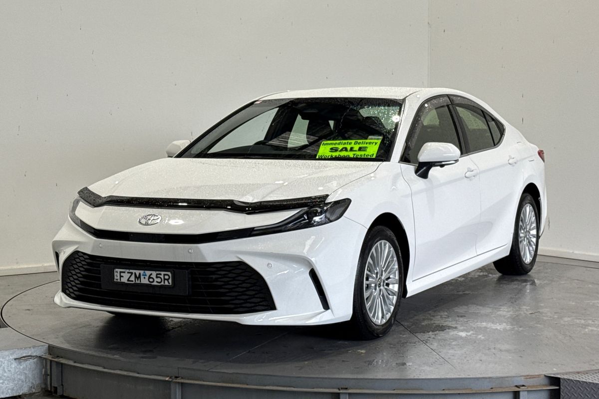 2026 Toyota Camry Ascent AXVH80R