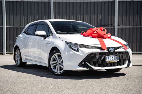 2022 Toyota Corolla SX Hybrid ZWE211R