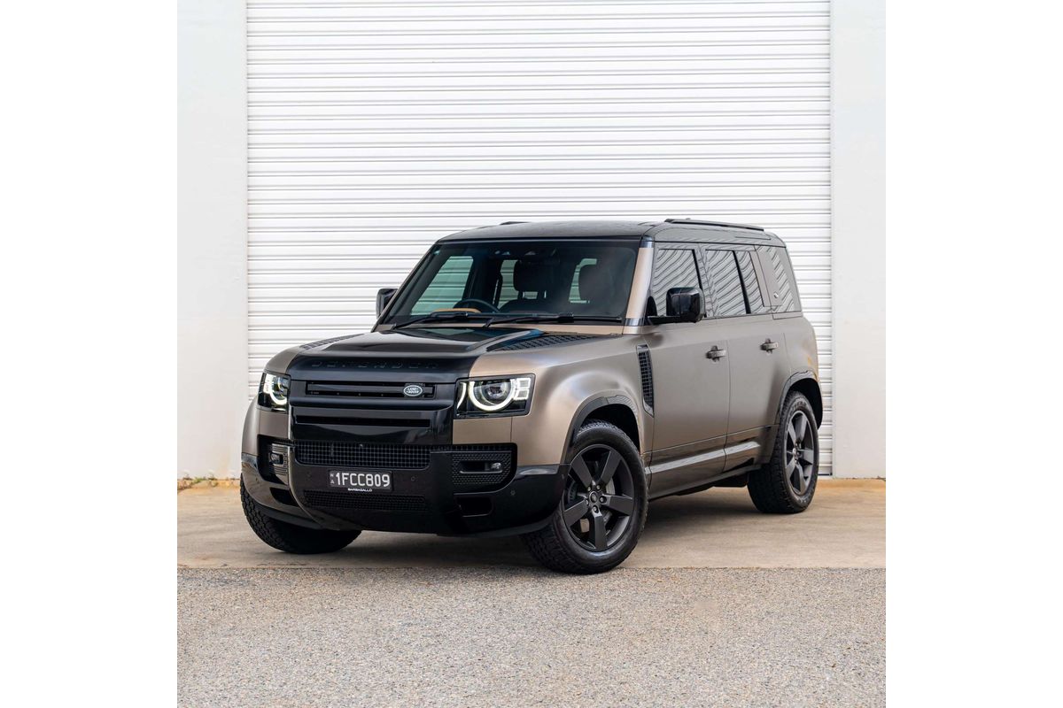 2024 Land Rover Defender 110 D300 X-Dynamic HSE L663