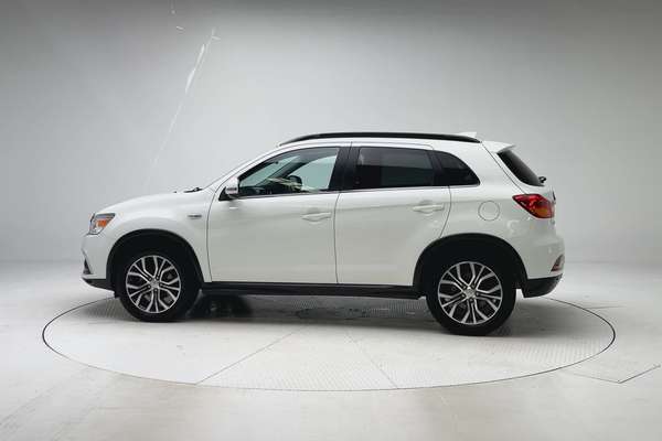 2017 Mitsubishi ASX LS XC thumb-4
