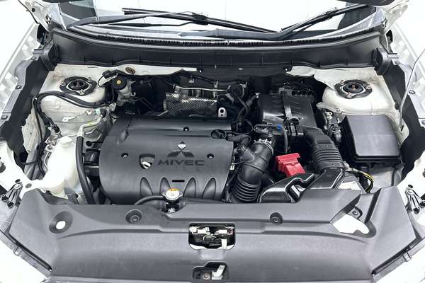 2017 Mitsubishi ASX LS XC thumb-10