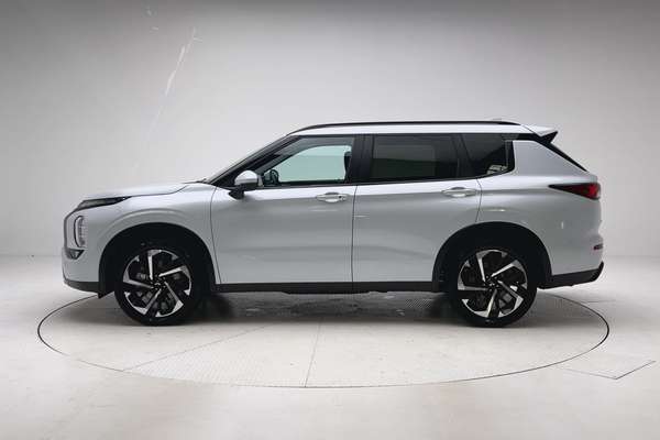 2023 Mitsubishi Outlander Aspire ZM thumb-4