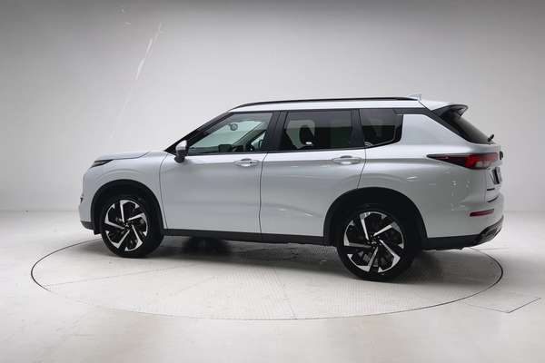 2023 Mitsubishi Outlander Aspire ZM thumb-5
