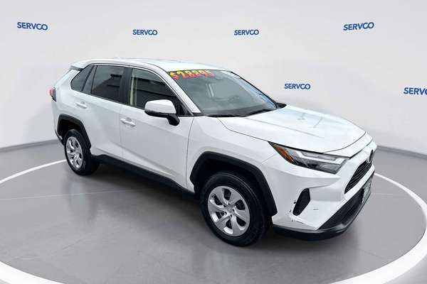 2024 Toyota RAV4 LE