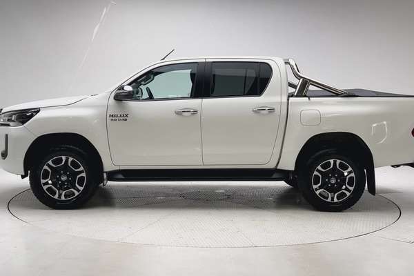 2021 Toyota Hilux SR5 GUN126R 4X4 thumb-4