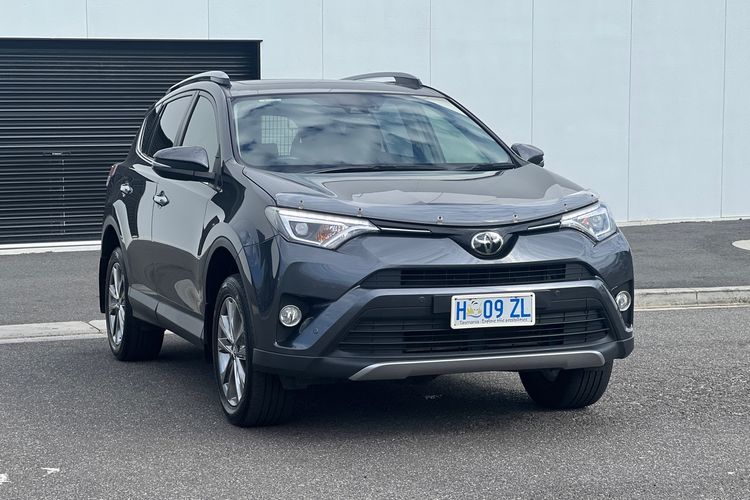 2018 Toyota RAV4 Cruiser ASA44R