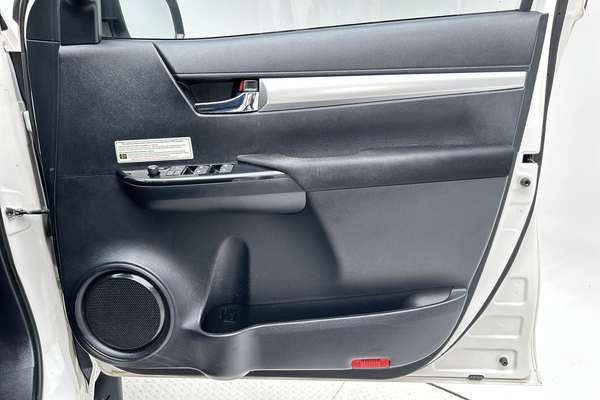 2021 Toyota Hilux SR5 GUN126R 4X4 thumb-18