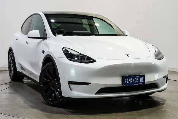 2023 Tesla Model Y Performance