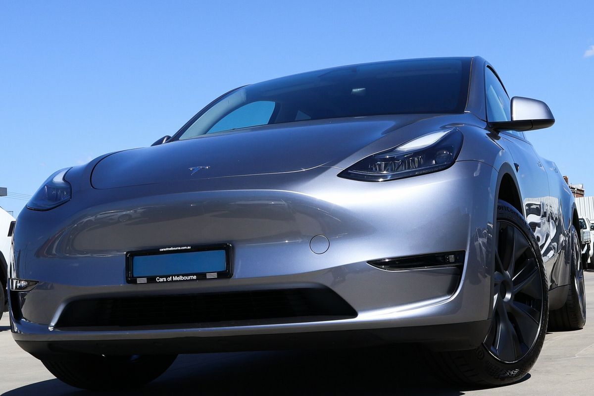 2024 Tesla Model Y Long Range
