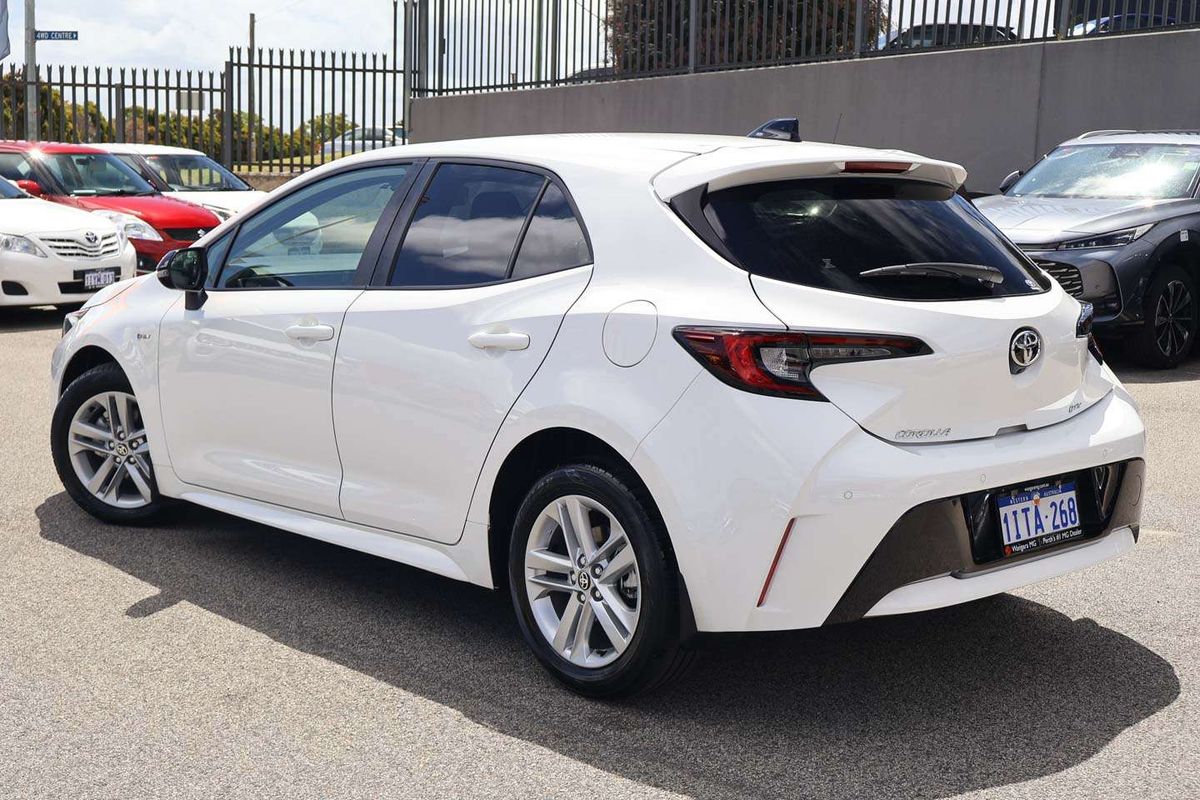 2025 Toyota Corolla SX Hybrid ZWE219R