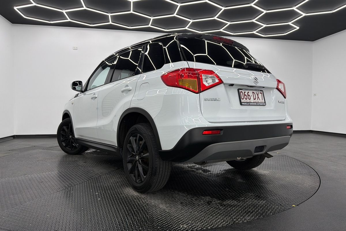 2016 Suzuki Vitara RT-S LY