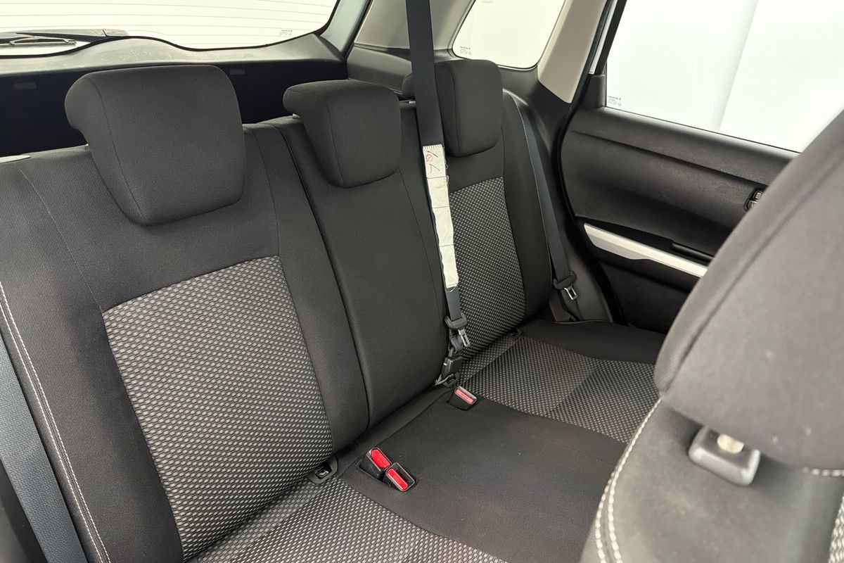 2016 Suzuki Vitara RT-S LY