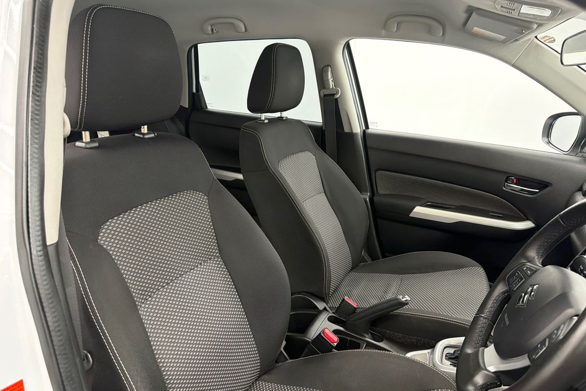 2016 Suzuki Vitara RT-S LY