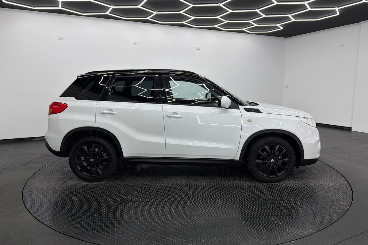 2016 Suzuki Vitara RT-S LY