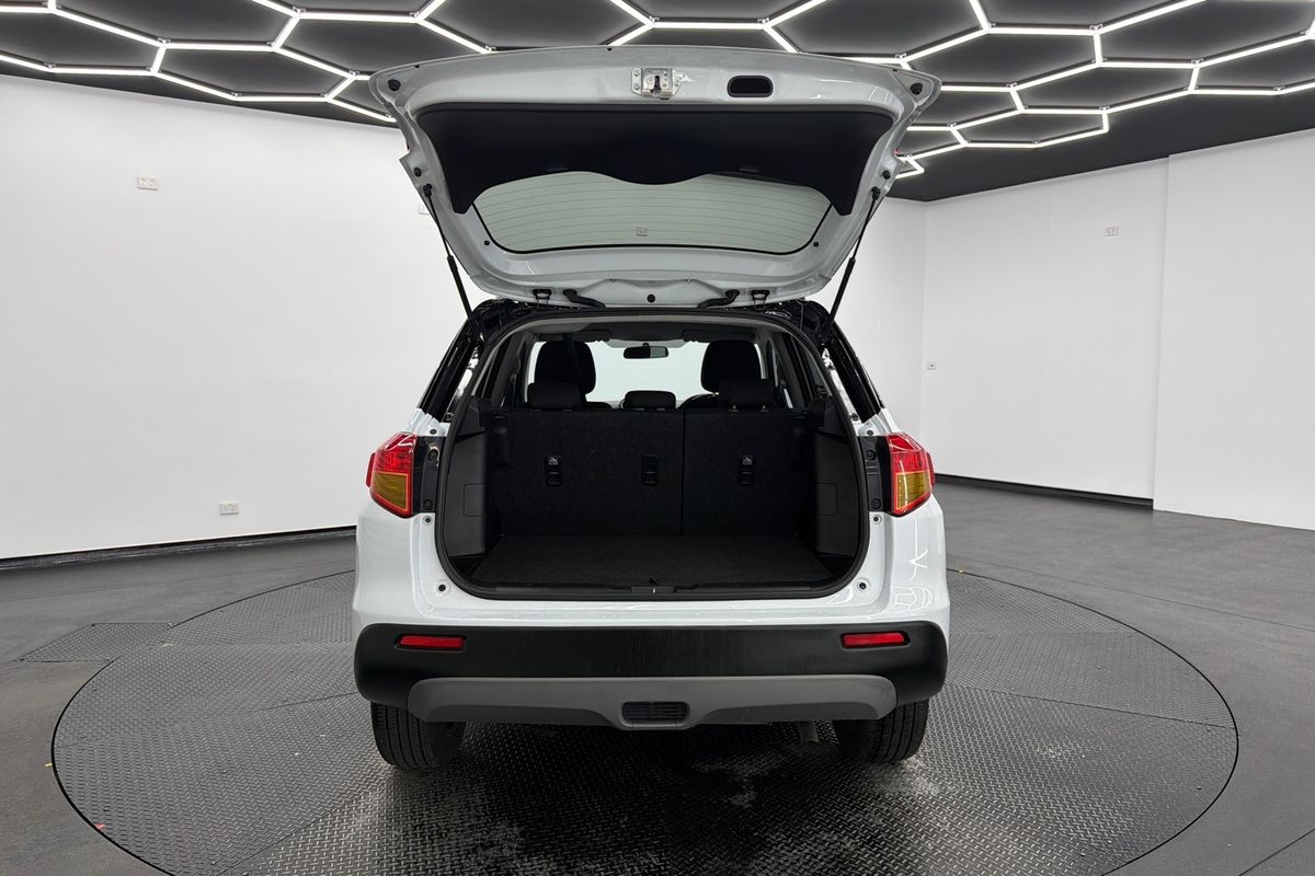 2016 Suzuki Vitara RT-S LY